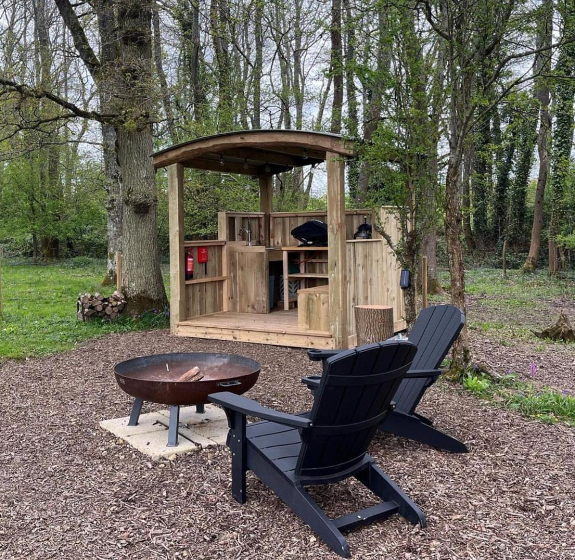 Coachroad Shepherds Huts Petworth Zewnętrze zdjęcie